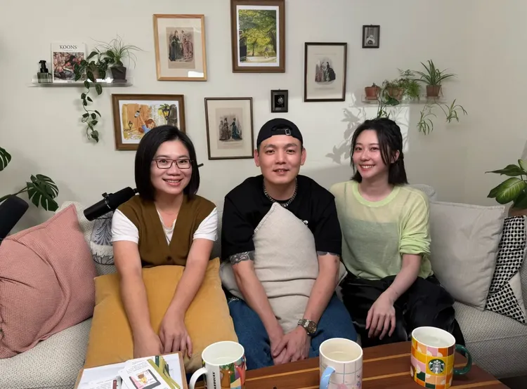 春風（中）以前就很喜歡張景嵐，左為游沛宸。menomeno X 人類圖畫館提供