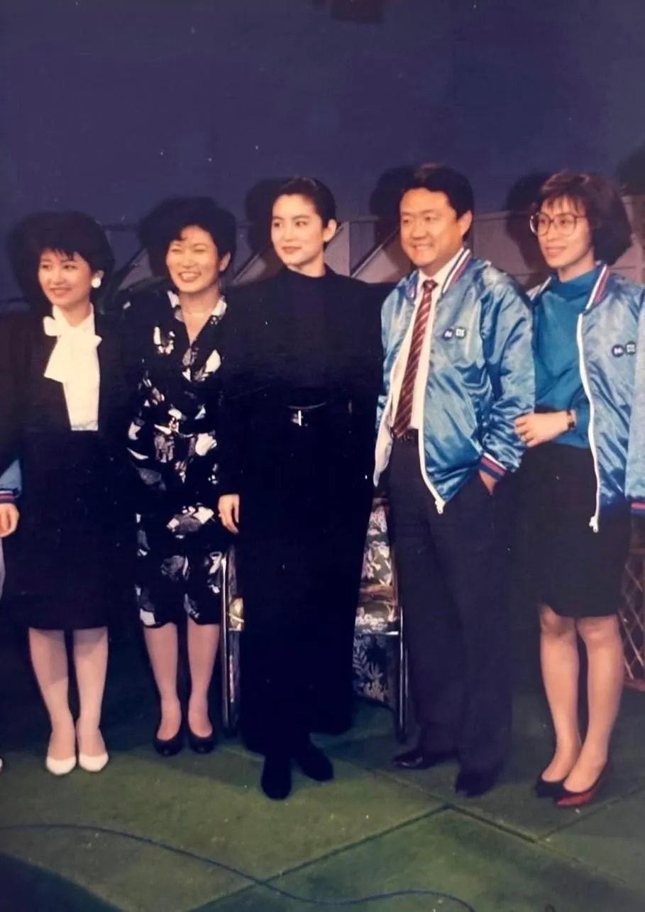 卢秀燕采访林青霞。翻摄卢秀燕脸书