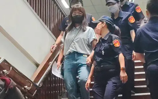 跟骚金曲歌后曹雅雯 新加坡女粉丝交保6天后遭起诉