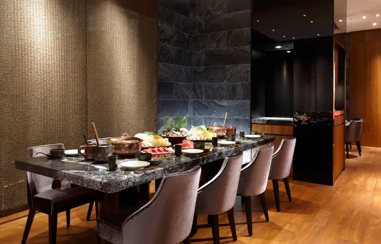 A7長桌。業者提供