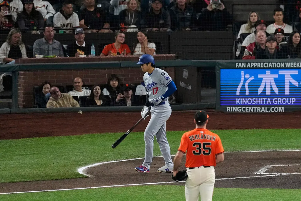 大谷翔平(左)被保送。美联社