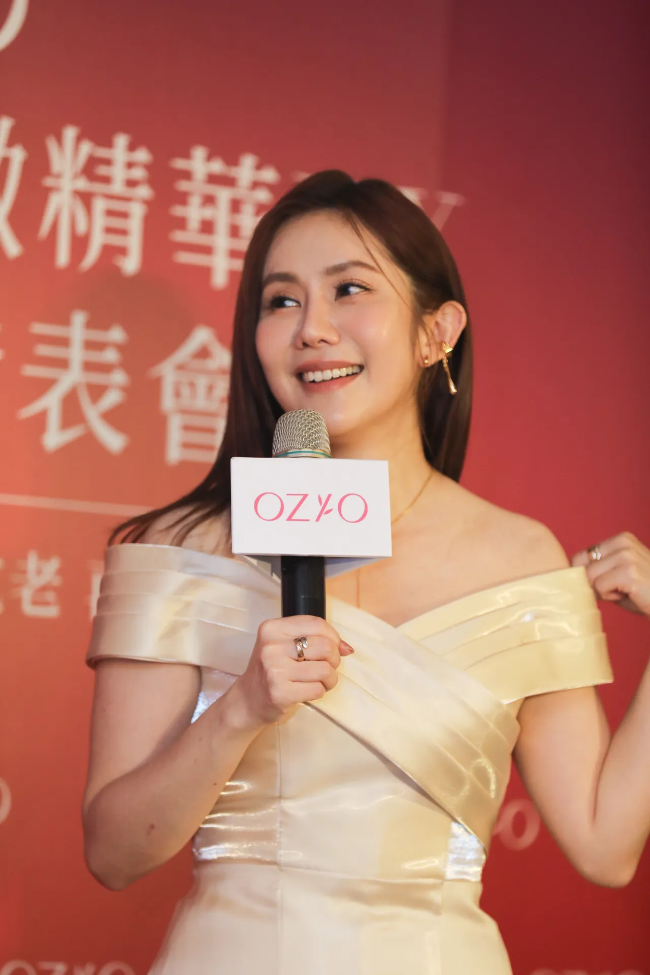 王宇婕分享被男友狼狽求婚經過,十分爆笑。