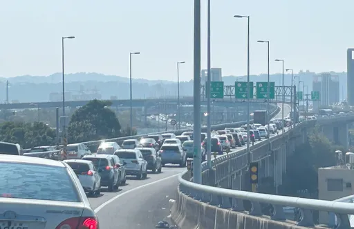 無照駕駛加罰通過!交通部:累犯「罰鍰無上限」 車輛所有人同步受罰