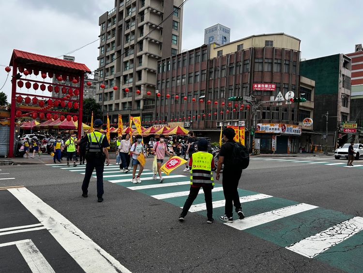壢之慶—中元祭登場！明起交管2天　中壢警加強交通疏導