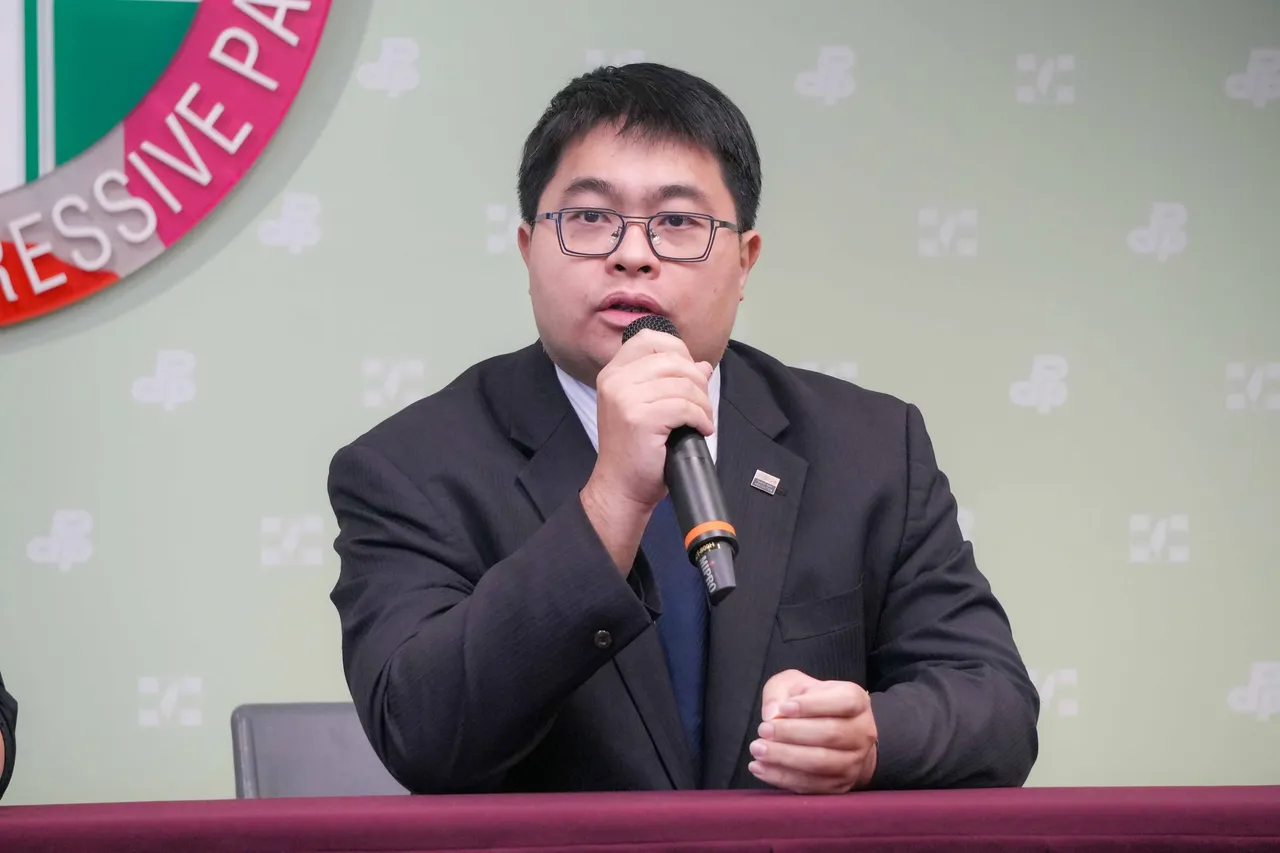 律师黄帝颖指出,政治操作没有法律意义。资料照