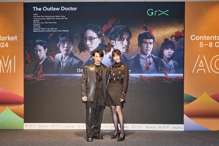 張鈞甯（右）不只自己事業有成，也開公司盼挖掘新一代演員。甯聚力文創提供