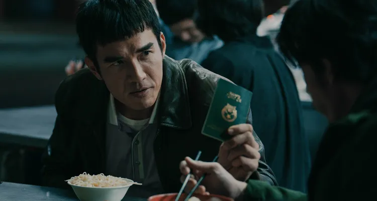 楊一展相隔10年再度挑戰男配角。公視、中華電信、瀚草文創提供