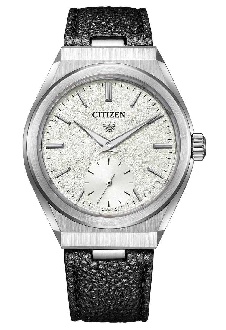 The CITIZEN頂級機械腕錶NC0210-11A，47萬8000元。品牌提供