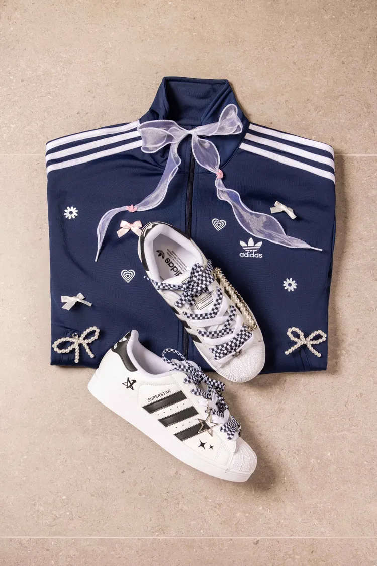 另也推出「MADE FOR YOU」專屬訂製區，提供各式配件讓消費者自由改造單品。品牌提供