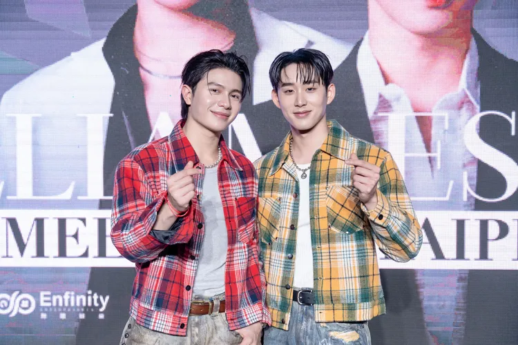 William（左）、Est之前相約去寺廟綁紅線。無限娛樂提供