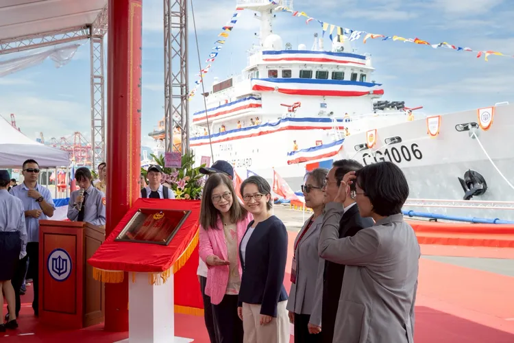 蕭美琴期勉海委會以及台船公司繼續努力。總統府提供