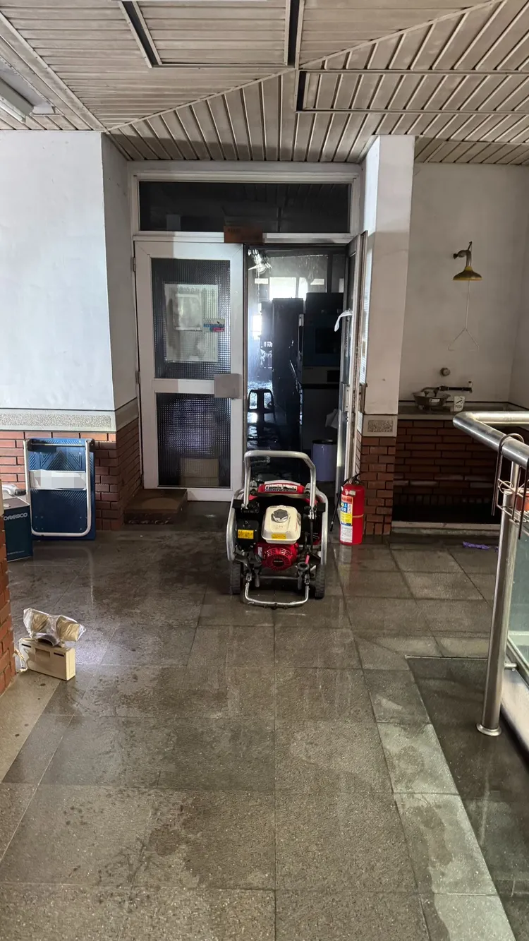 成大化工系實驗室火警，造成2學生輕傷。翻攝畫面