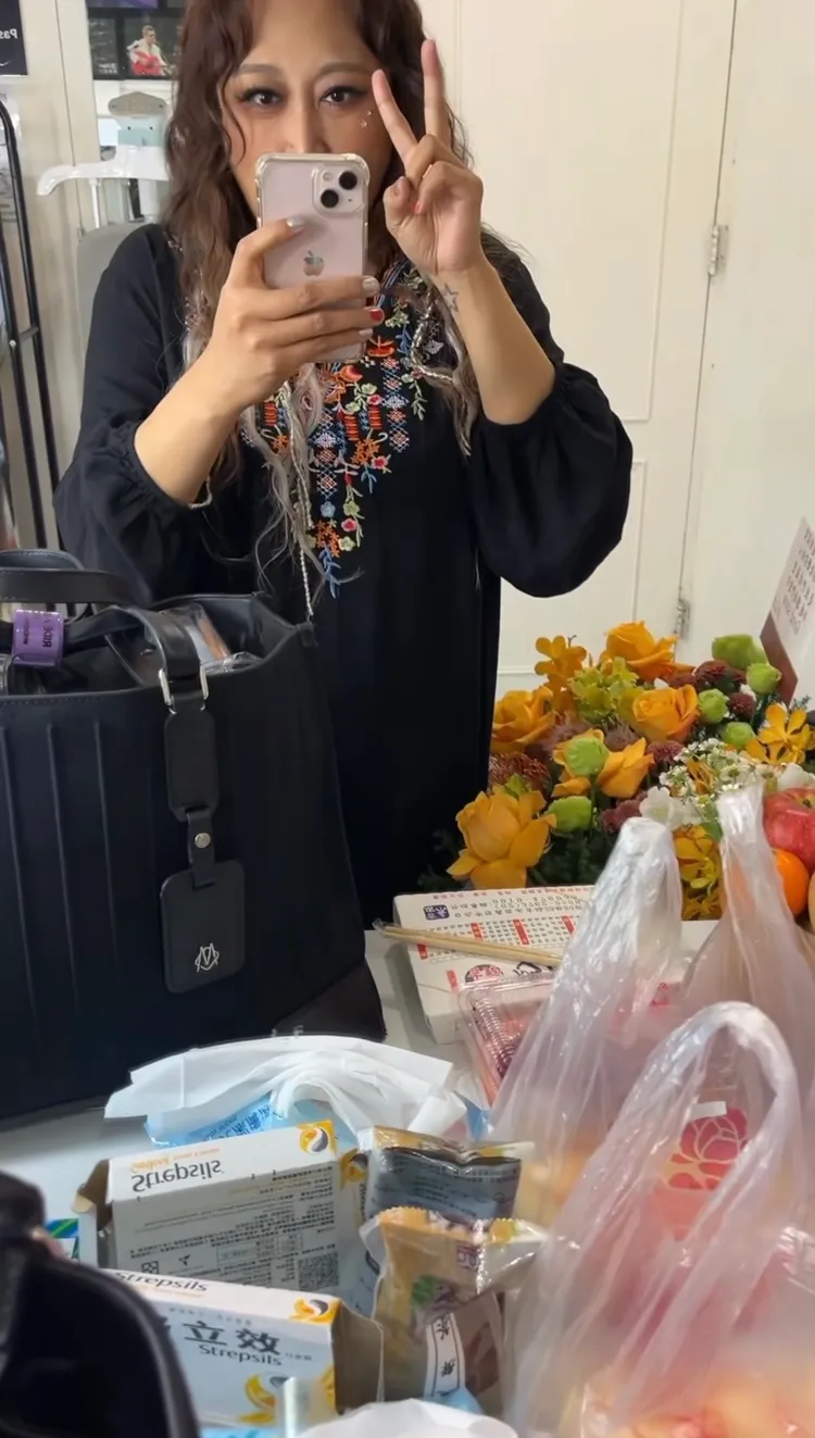 家家開唱前曬出後台照。翻攝家家IG