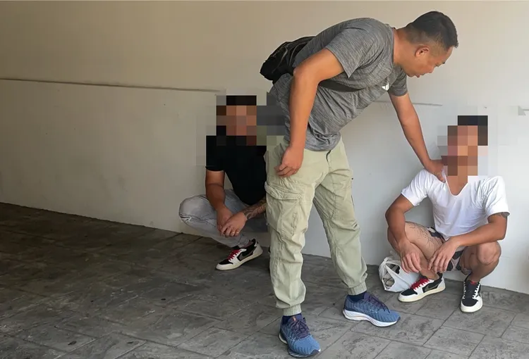 警方9日下午再逮嫌犯。翻攝畫面