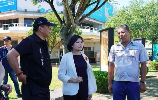 张丽善左手骨折须动刀 忍痛向花莲救灾队喊话才就医