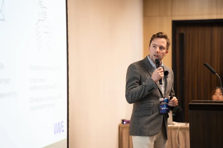 Wave Photonics執行長James Lee博士。主辦單位提供