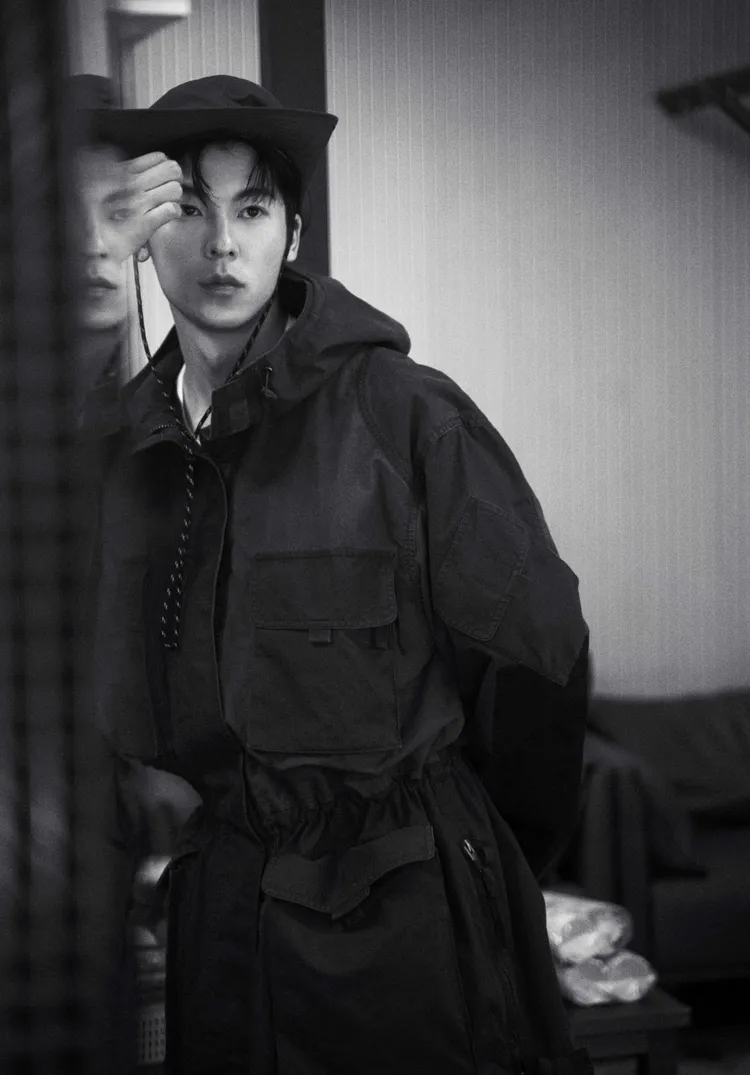 許光漢帥氣演繹戶外風格。品牌提供