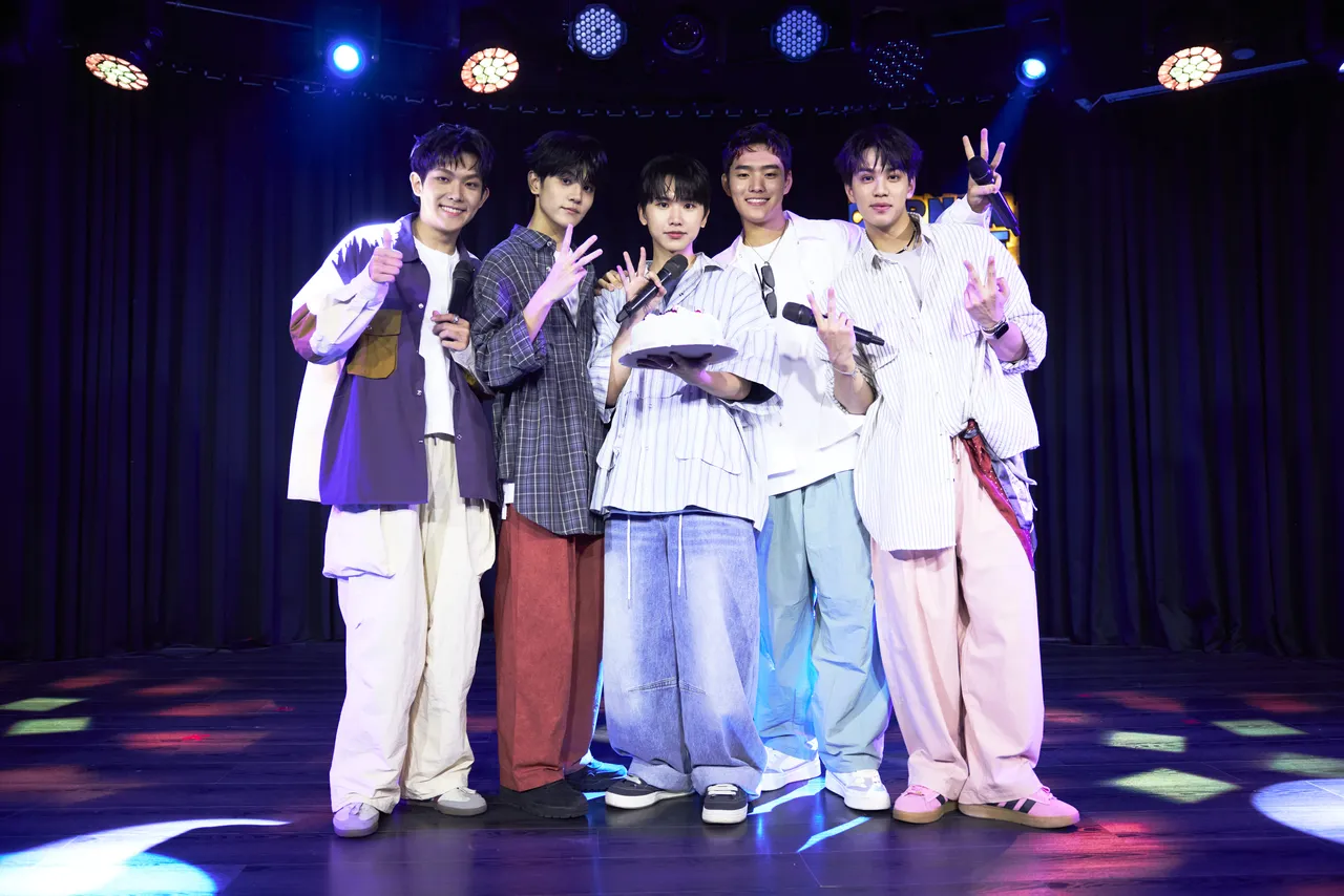 AcQUA源少年全員合體同慶出道3周年。種子音樂提供