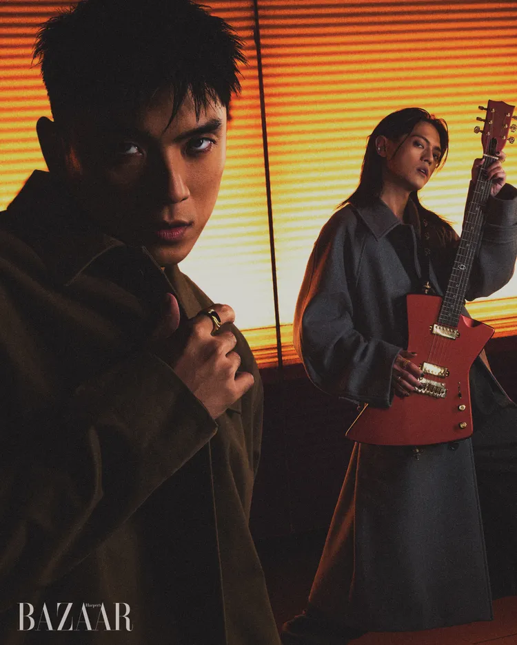 TRASH林頤原（右）、林哲熹（左）拍攝《Harper's BAZAAR 》封面。《Harper's BAZAAR 》國際中文版提供