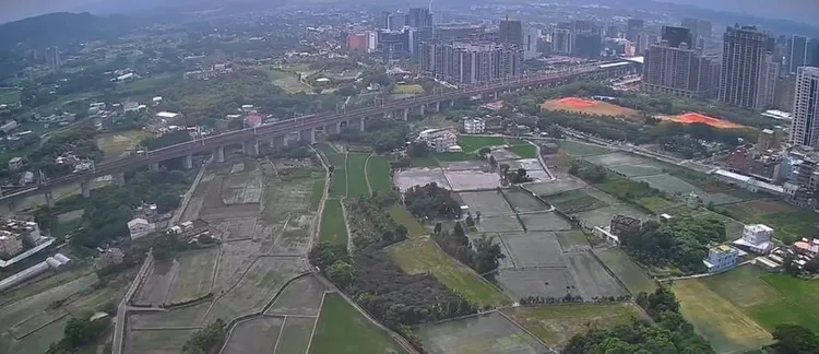 環保局出動空拍機巡查。新竹縣府提供