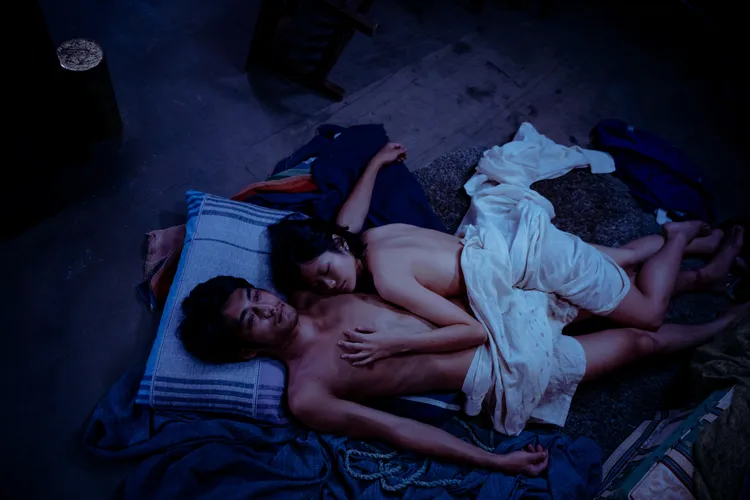 潘綱大、柯泯薰在《河鰻》挑戰多場露骨親密戲。底噪影像提供