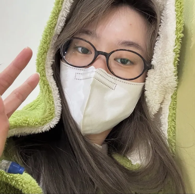 邱偲琹因腎發炎瘦了2公斤。翻攝自邱偲琹IG