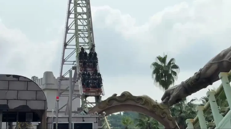 經檢修後設備一切正常，今天還是正常運作開放搭乘。園方提供