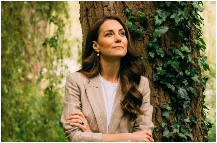 凱特王妃過往多以深棕色長髮造型示人。路透