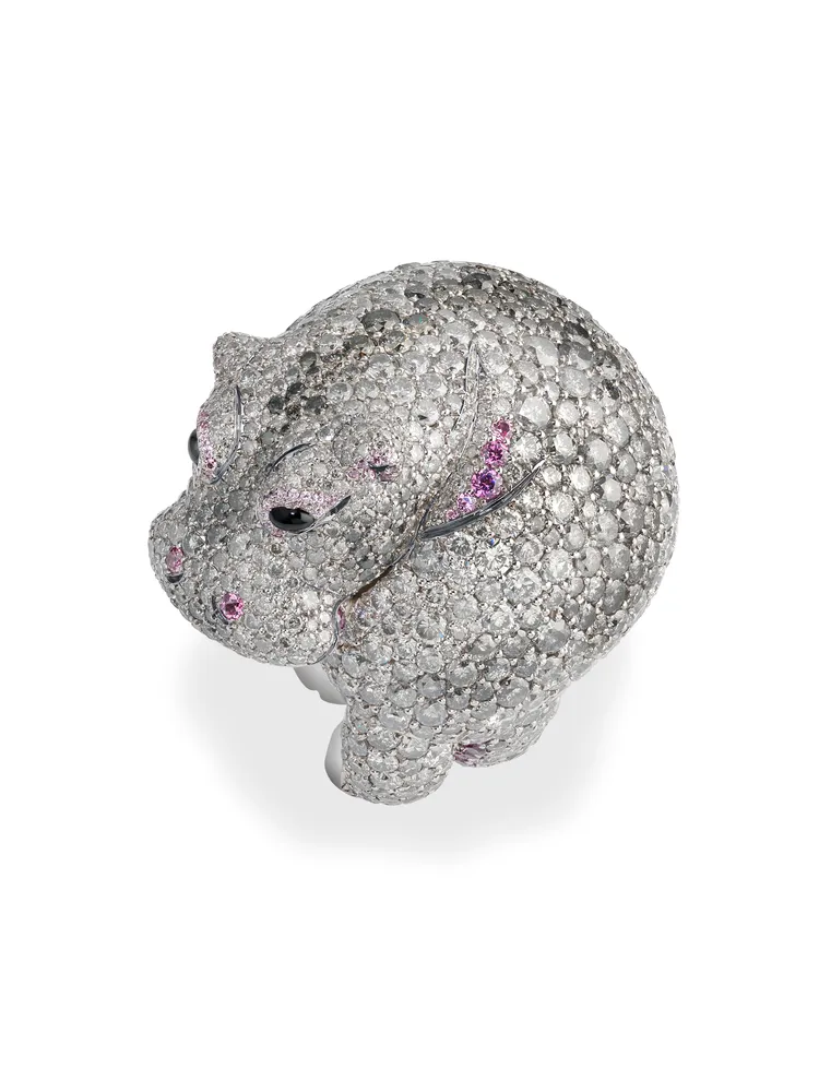 蕭邦打造河馬戒指，讓雍容華貴也流露童趣。圖/蕭邦提供