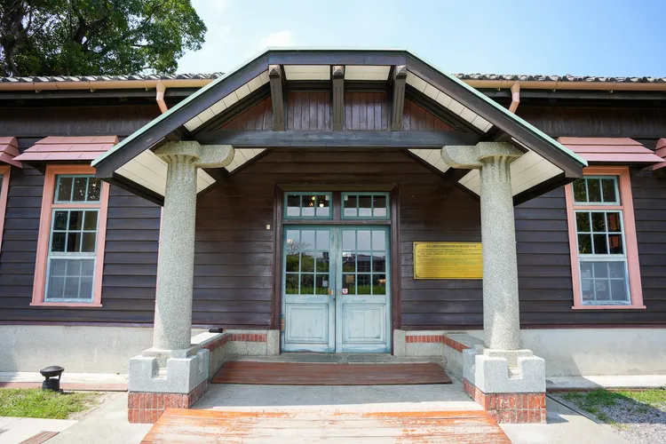 安平出張所老屋建於1927年，見證了台南鹽業的百年變遷。田欣雲攝影