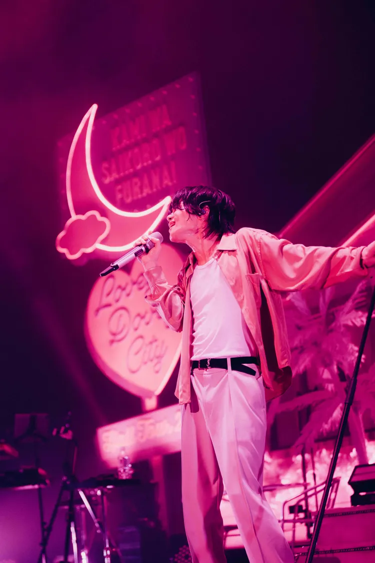 主唱柳田周作喜愛炸臭豆腐，想挑戰清蒸臭豆腐。雅慕斯娛樂提供