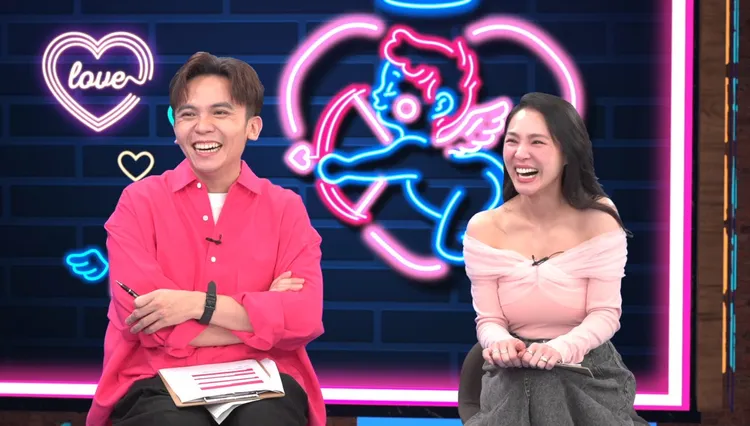 熊熊（右）曾大氣替年下男友付錢，被黃豪平虧養小白臉。《戀愛熊天秤》提供