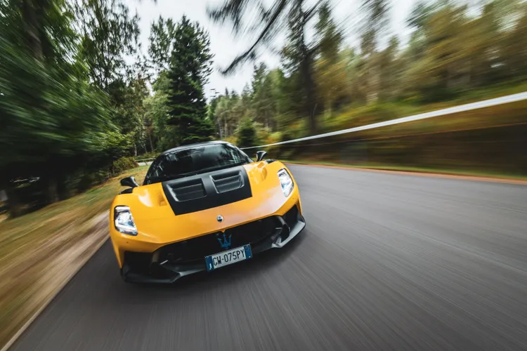 GT2 Stradale作為Maserati現行最強公路戰神，不僅承襲GT2賽車的輝煌戰績，更以純粹駕馭熱情與頂尖工藝，續寫三叉戟品牌的賽道傳奇。業者提供