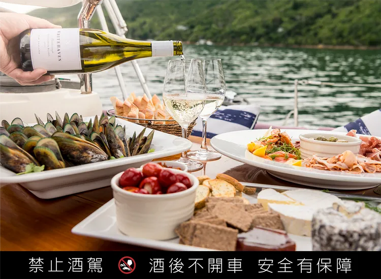 英蓋爾連續三日提供開幕慶限定禮，懷得天堂白蘇翁白葡萄酒限量贈送。業者提供