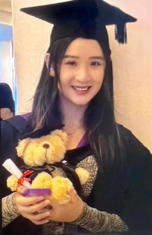 應曉薇小女兒應佳伶。應曉薇臉書