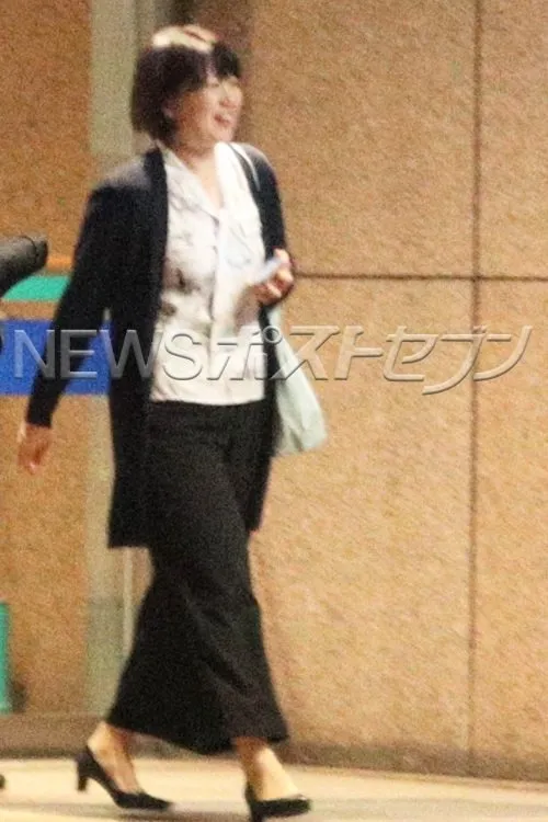 小川满面笑容。翻摄自《NEWS POSTSEVEN》