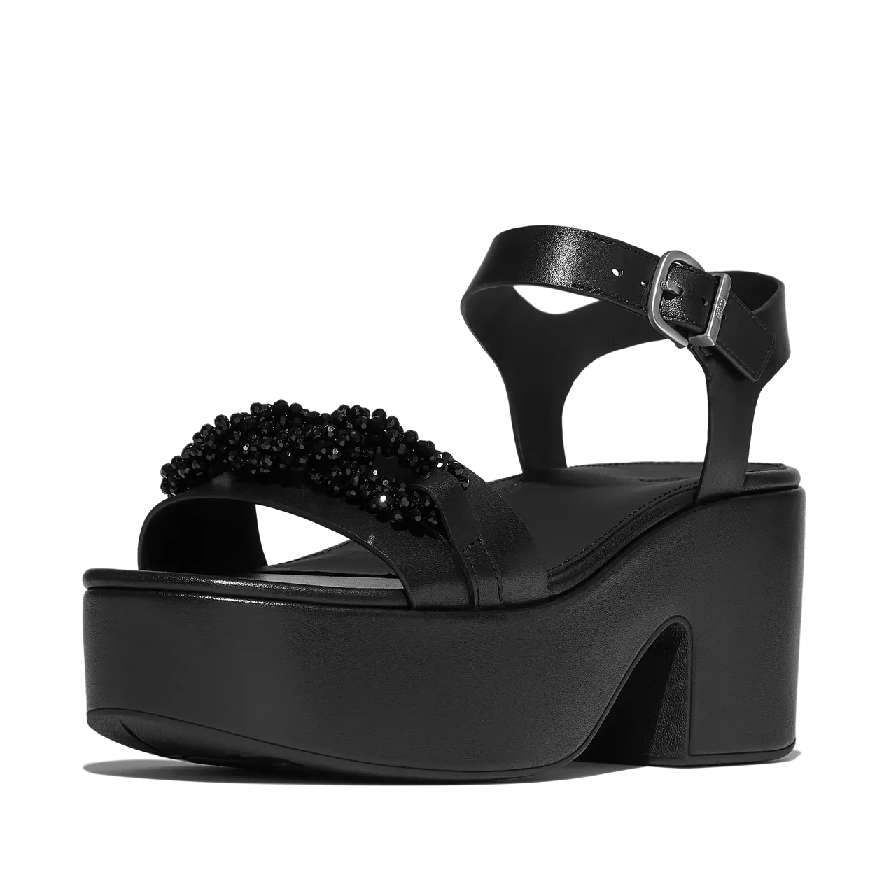 FitFlop PLATFFORMS厚底串珠链条高跟踝带凉鞋,6550元。品牌提供