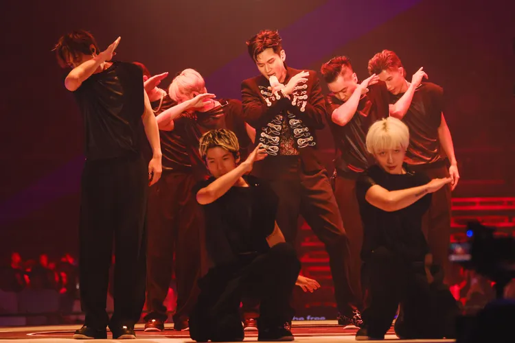 周興哲抱病賣力演出。星空飛騰提供