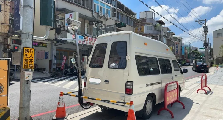 車載式六合一複合稽查設備。新竹市府提供
