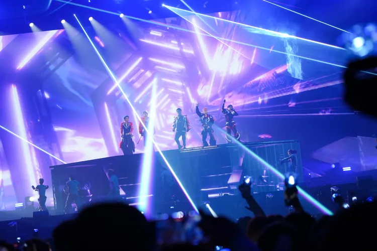 Energy全新演唱會《ALL IN》打造極致視覺震撼。相信音樂提供