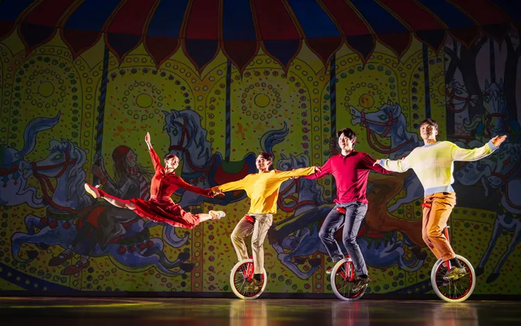 《幾米男孩的100次勇敢》首度移師高雄演出。FOCASA馬戲團