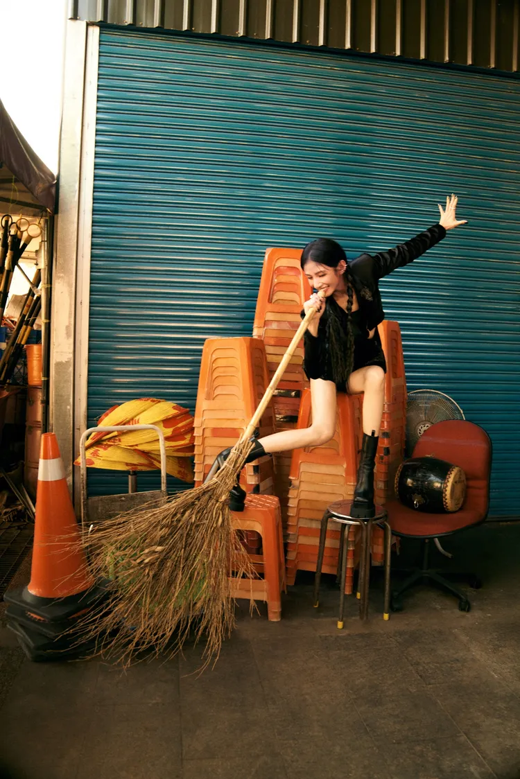 李千娜正積極備戰年底的個唱。寬宏藝術x環球音樂提供