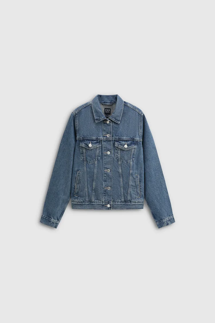 Gap中度水洗翻領牛仔外套，2699元。品牌提供