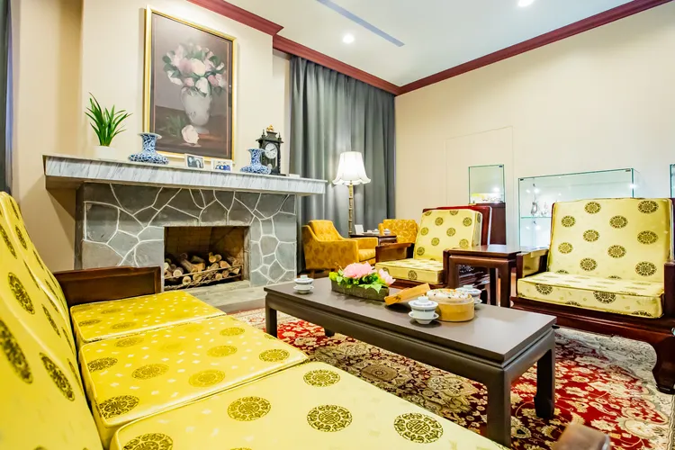 圓山邀請現役軍人與在職老師一同感受圓山歷史建築的神秘角落，探索流轉歲月的文化魅力。圖為孔二小姐故居。圓山大飯店提供