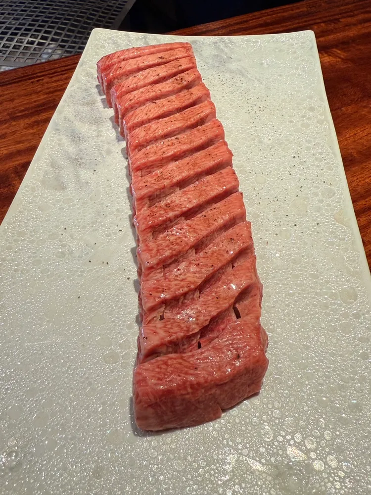 元祖幻切牛舌。陳揚盛攝