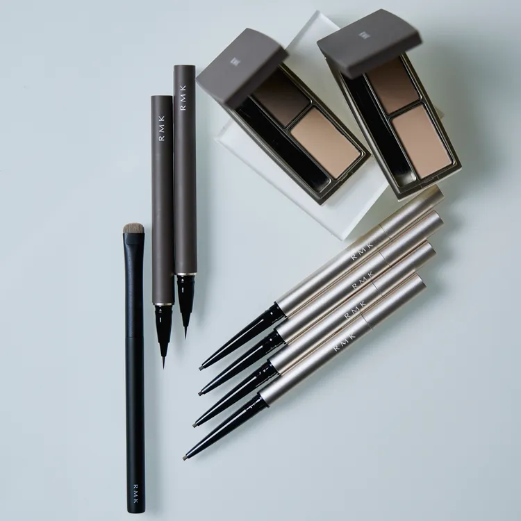 RMK雙色眉粉1400元、造型眉筆1350元、液態眉筆1050元。品牌提供