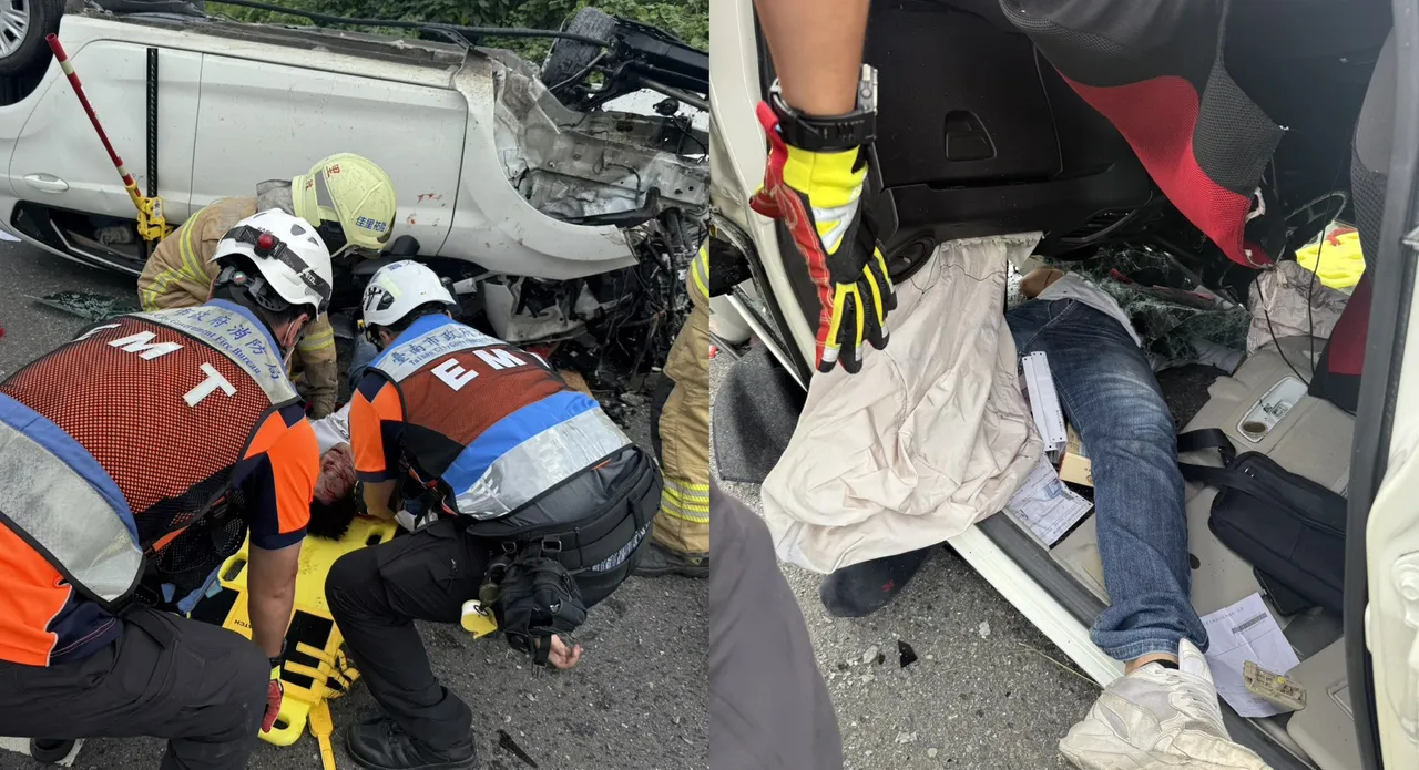 轿车车头全烂,车辆四脚朝天,男子一度受困车中,消防人员破坏车体将人救出。民众提供