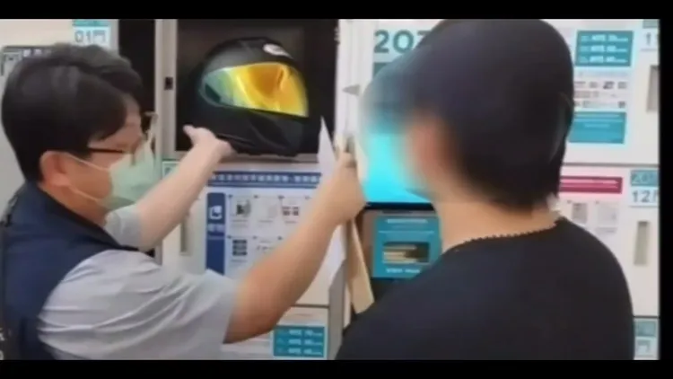 陳嫌將偷來的高價安全帽藏在嘉義火車站置物櫃內。民眾提供