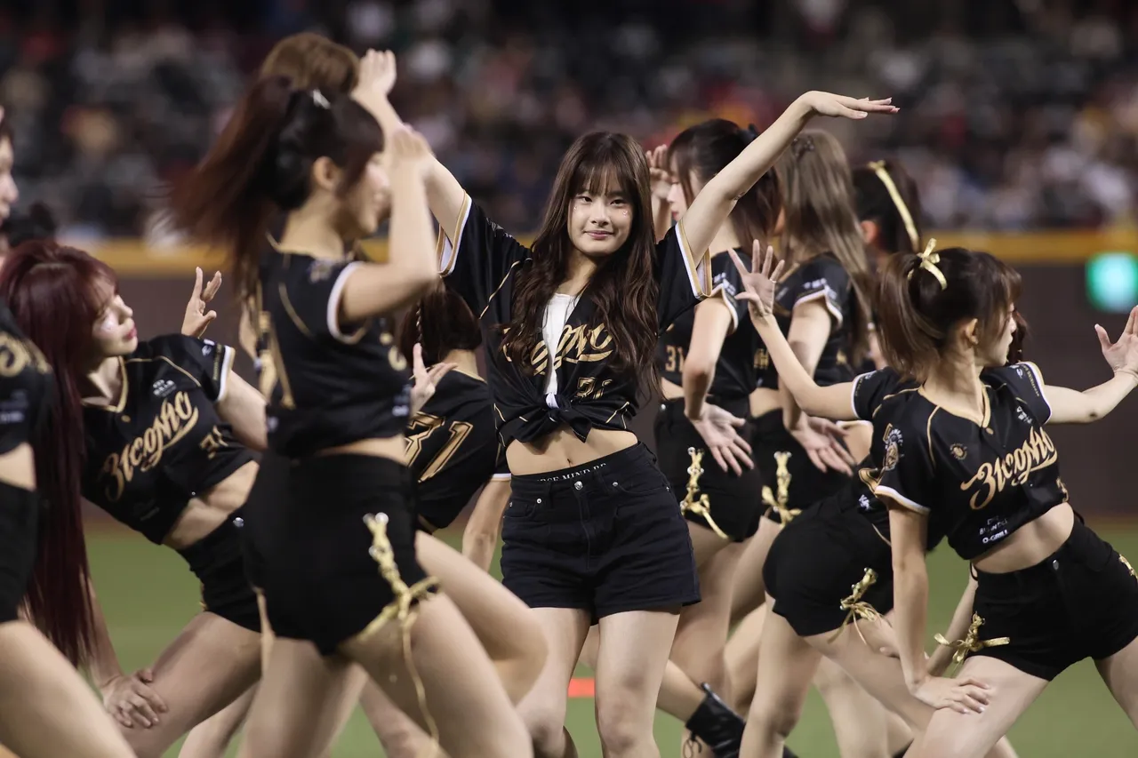 林智勝女兒和他長超像。 彭欣偉