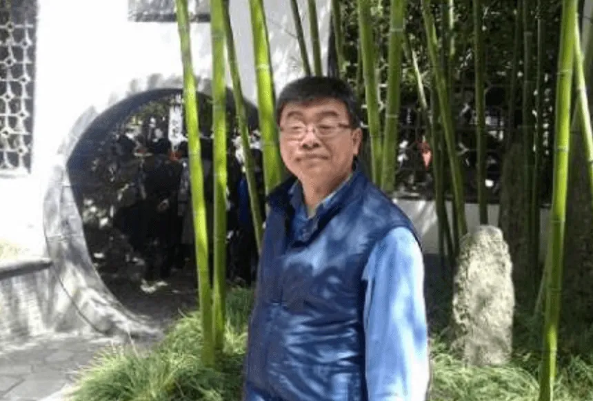 前立委邱毅。翻摄自「邱毅谈天论地话纵横」脸书